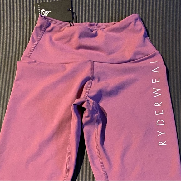 RyderWear Instinct Scrunch Leggings - Workout - Picture 4 of 5